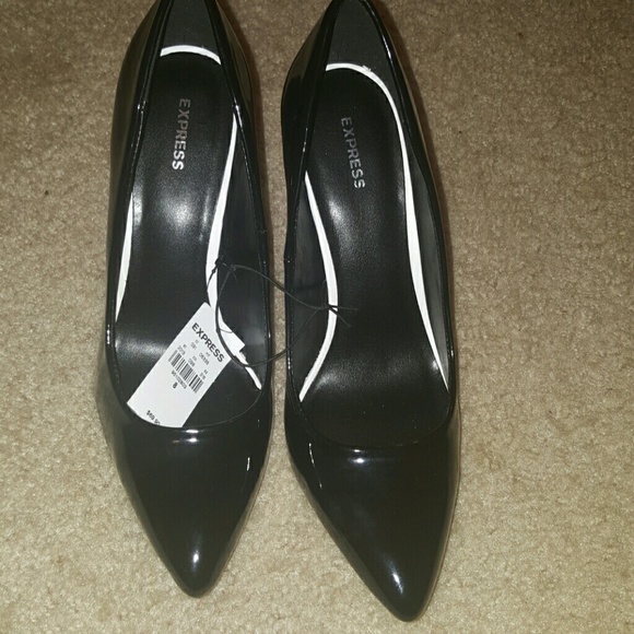Beautiful Express Shoes NWT