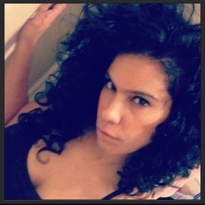 Meet your Posher, Veronica