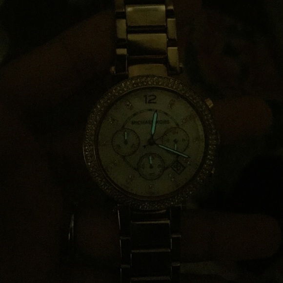 ROSEGOLD MK WATCH - Picture 3 of 4