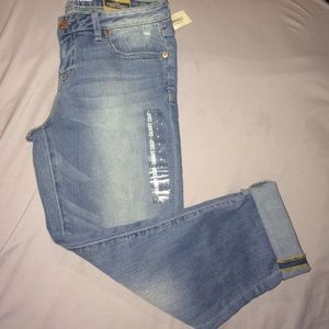 Aeropostale Skinny Crop Jeans
