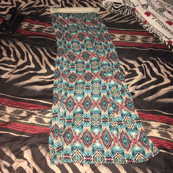 Maxi skirt