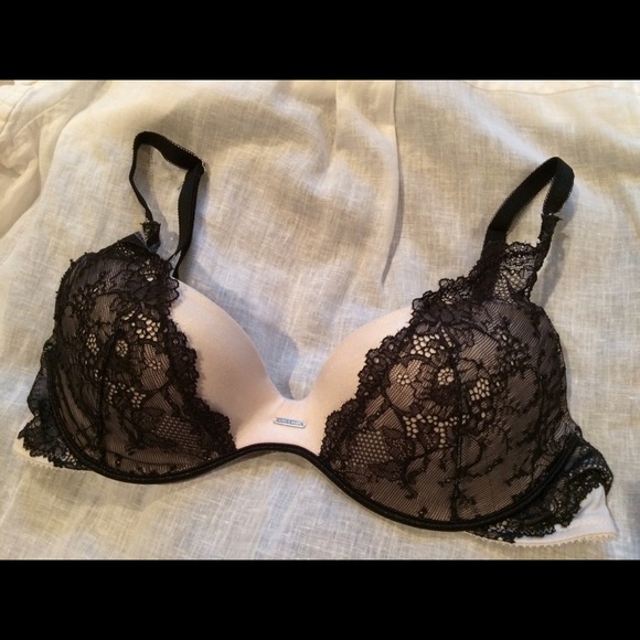Victoria's Secret Dream Angels Push-Up Bra