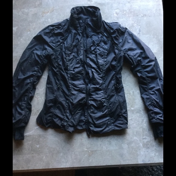 lululemon ruched jacket