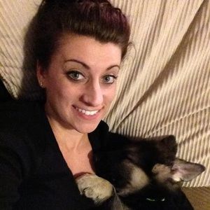 Meet your Posher, Shawna