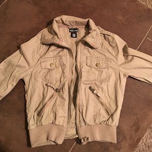 Wet seal half jacket