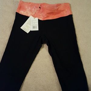 Yoga capris. Nwt.