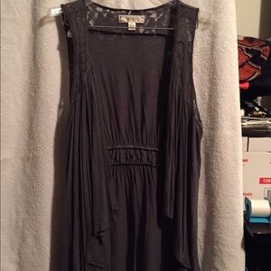 Sleeveless camisole