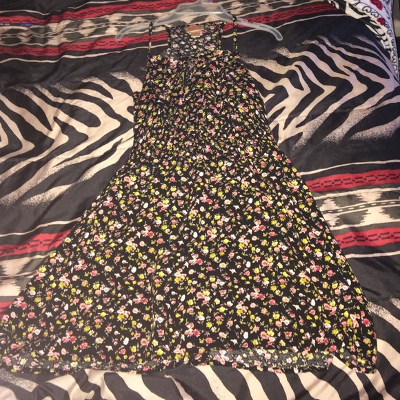 Dress with flowers