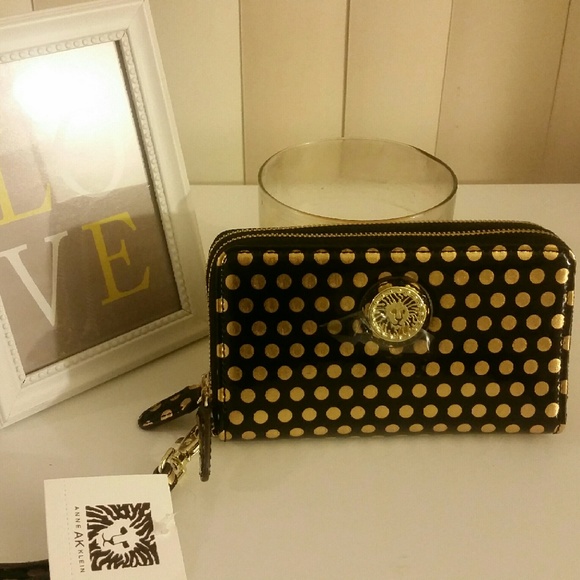 Black and gold Anne Klein