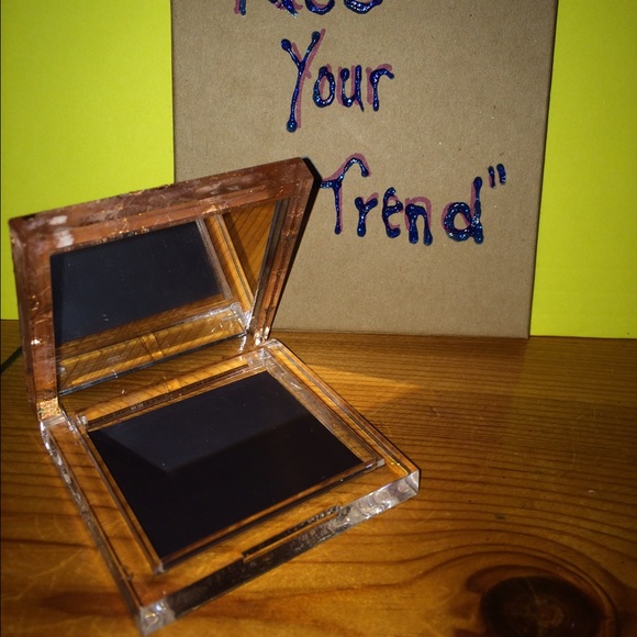 My customized handmade palettes - Picture 3 of 3