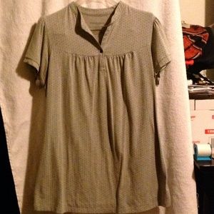 Maternity polkadot shirt