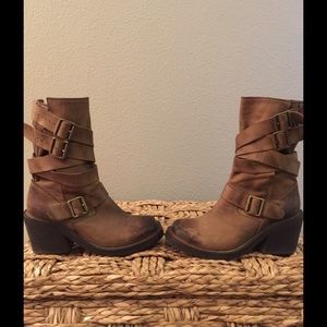 Jeffrey Campbell boots