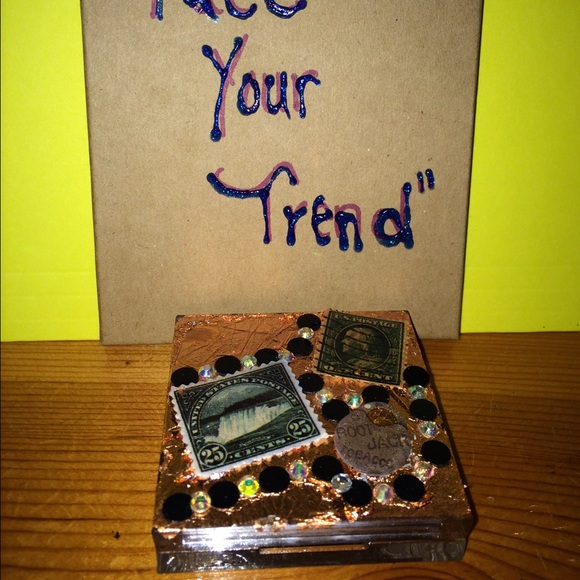 My customized handmade palettes (vintage look) - Picture 1 of 3