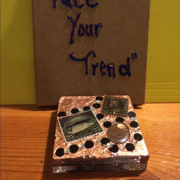 My customized handmade palettes (vintage look) - Picture 2 of 3