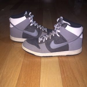 Nike Dunks size 12