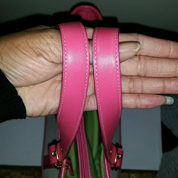 Super cute Coach - Picture 4 of 4