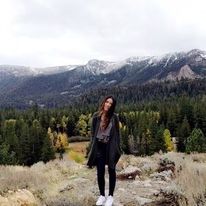 Meet your Posher, Elle