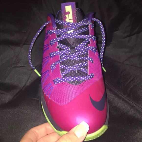 Nike Air Max Lebron X Low, Tarp Green/Raspberry