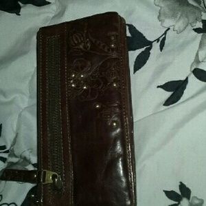 Fossil wallet
