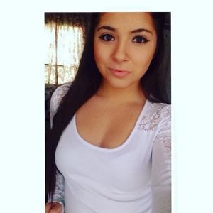 Meet your Posher, Marina