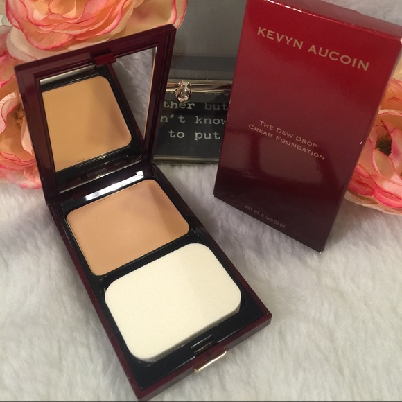 Kevyn Aucoin Other - 🚨CLEARANCE🚨[Kevyn Aucoin] DW08-Cream Foundation