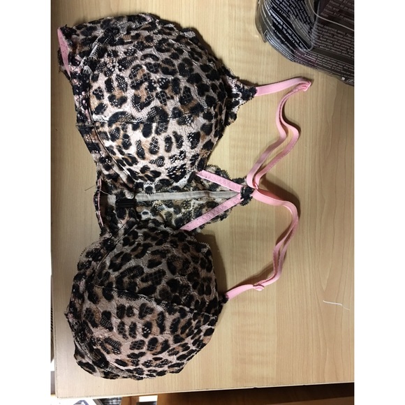 Victoria's Secret Pink Date Push-up bra