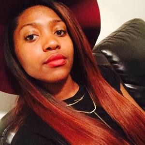 Meet your Posher, Azia