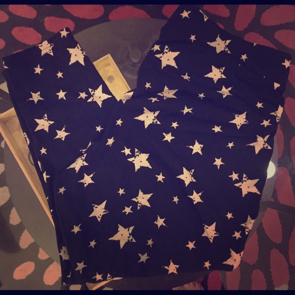 Plus Size Star Leggings
