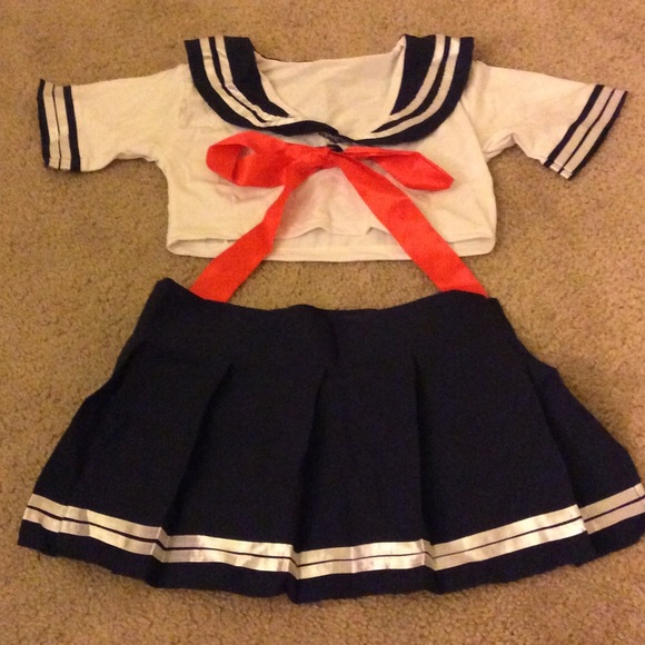 ⚡️SALE⚡️Short School Girl Uniform NWOT 🌙