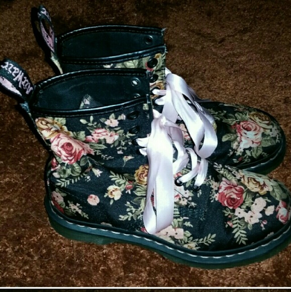 Dr. Martens Shoes - Doc Marten Boots with Flower Print
