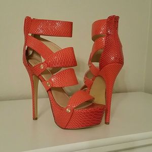 NWOT Stilleto sandal