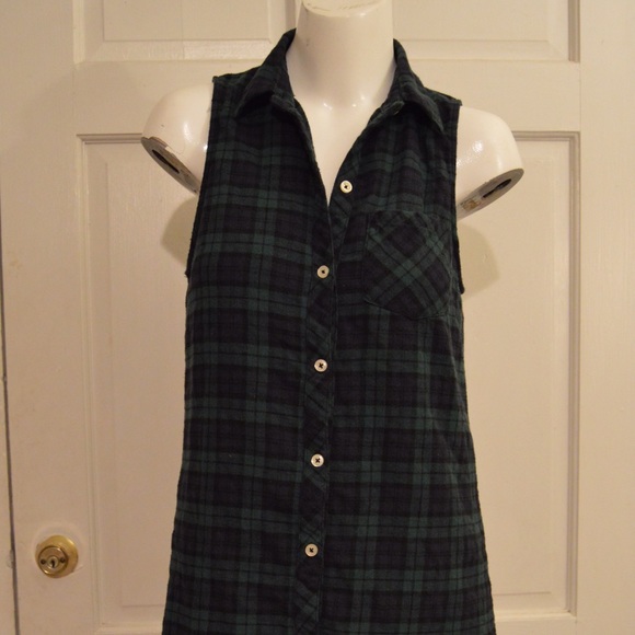 Dark green sleeveless plaid shirt dress