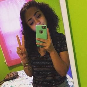 Meet your Posher, Destiny