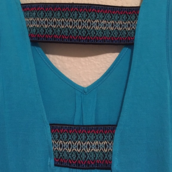 Tank - Picture 3 of 3