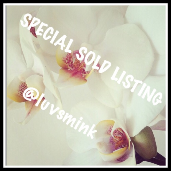 Boutique Accessories - SOLD