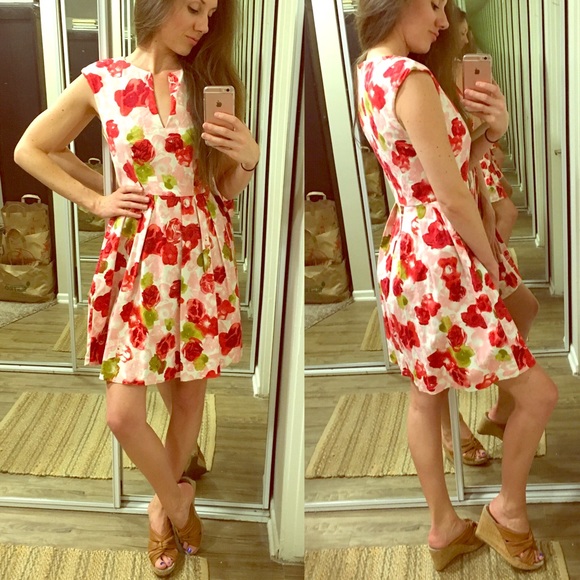 BB DAKOTA Floral Dress 👗