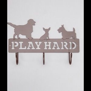 Meet your Posher, Roxanne