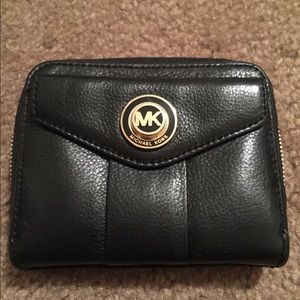 Michale Kors black wallet