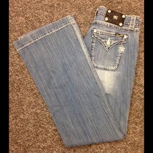 Miss Me wide leg light colored jeans - sz 30