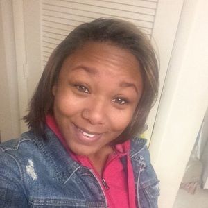 Meet your Posher, Malayah