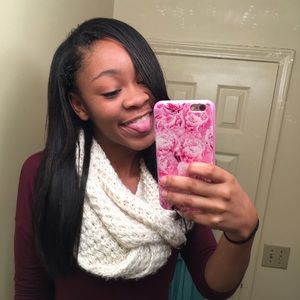 Meet your Posher, Trinity