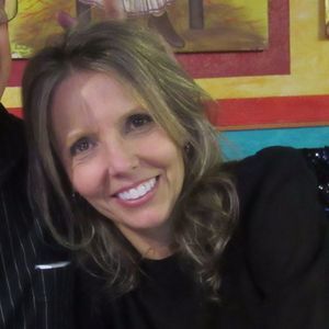 Meet your Posher, Lori