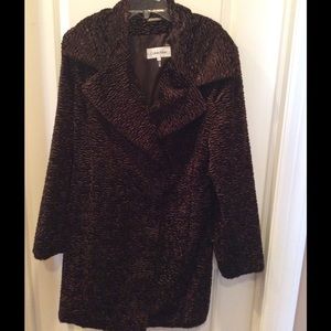 Calvin Klein ......STUNNING!!!!