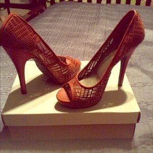 Nine West peep toe heels