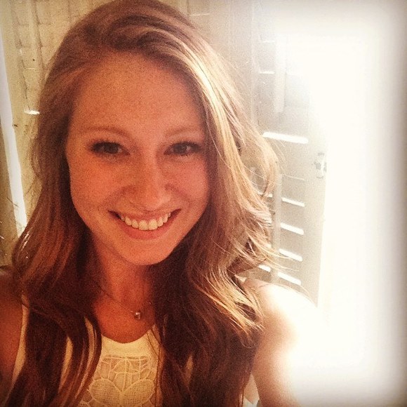 Meet your Posher, Stephanie