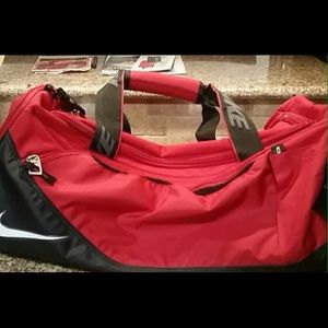 Large Nike gym bag