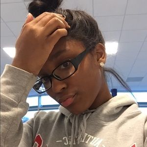 Meet your Posher, Brianna