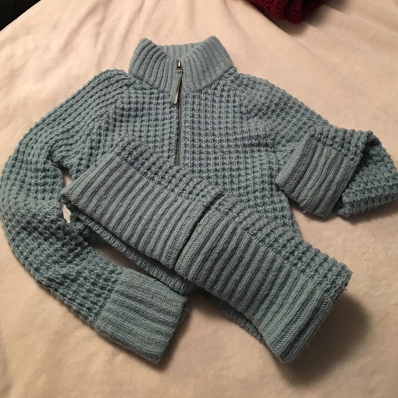 Blue old navy long sweater
