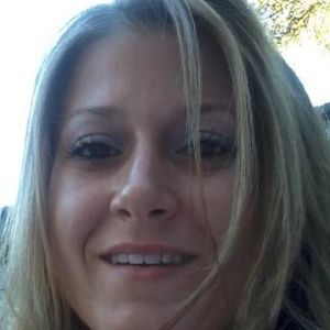 Meet your Posher, Ashley n.