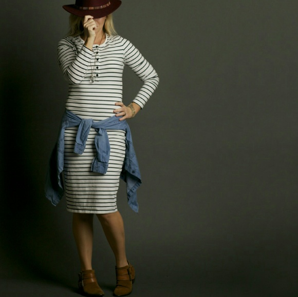Dresses & Skirts - Longsleeve striped dress -XL